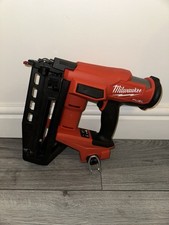 Milwaukee M18 FN16GS-0 Fuel