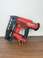 Milwaukee M18 16GA Straight